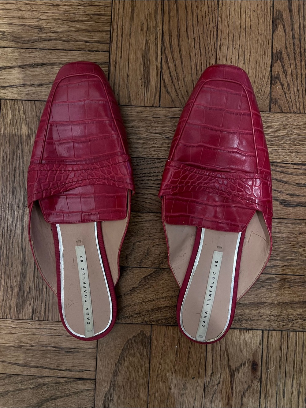 Zara Red Croc-Embossed Slip-On Mules